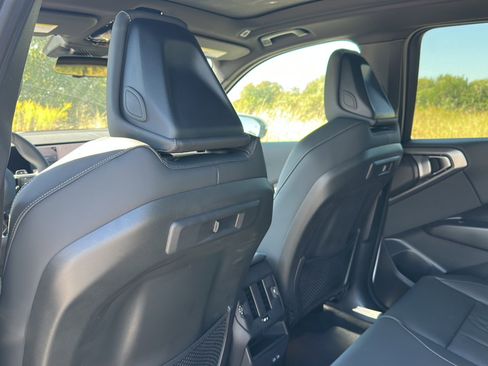 New 2026 BMW X3 xDrive30 w/ Premium Package image 14