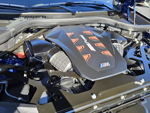 Used 2025 BMW X5 M Competition w/ Executive Package image 25