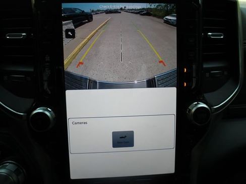 Used 2024 RAM 2500 Laramie w/ Bed Utility Group image 24