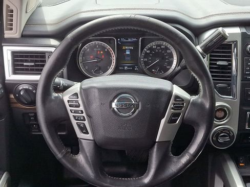Used 2016 Nissan Titan SL AWD/4WD image 19