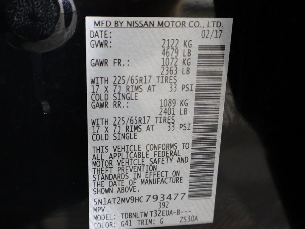 Used 2017 Nissan Rogue SV AWD/4WD image 54