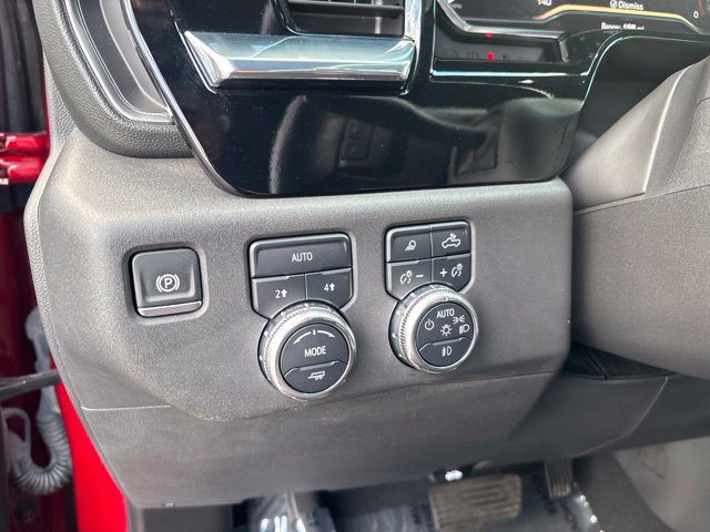 Used 2025 GMC Sierra 1500 SLT w/ SLT Premium Plus Package AWD/4WD image 18