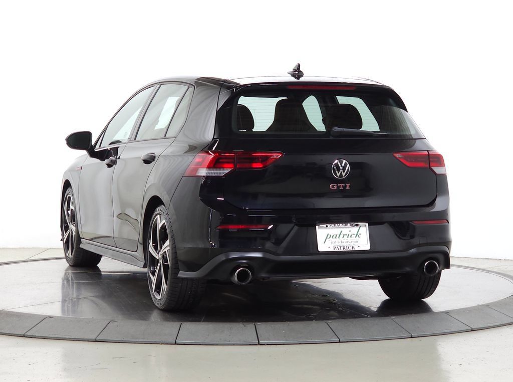 Used 2024 Volkswagen GTI SE FWD image 5