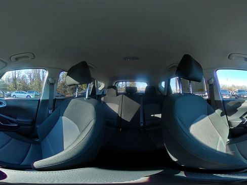 Used 2025 Kia Soul LX w/ LX Technology Package image 40