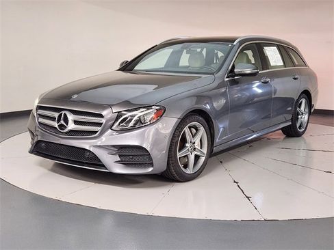 Used 2017 Mercedes-Benz E 400 4MATIC Wagon image 1