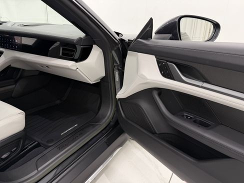 Certified 2023 Porsche Taycan 4 Cross Turismo image 22