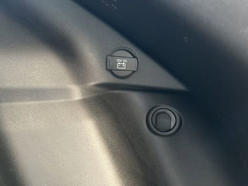 Used 2024 Jeep Wagoneer Launch Edition image 42