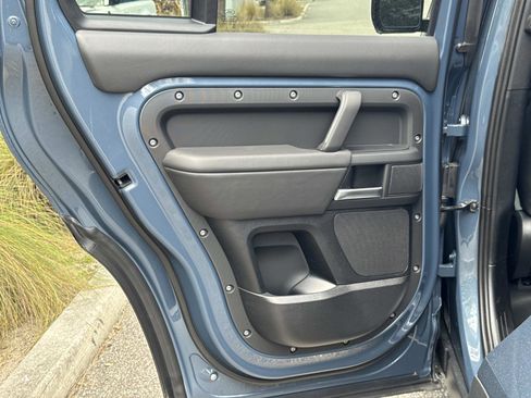 New 2026 Land Rover Defender 110 S AWD/4WD image 12