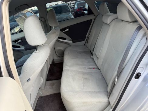 Used 2010 Toyota Prius Three image 12
