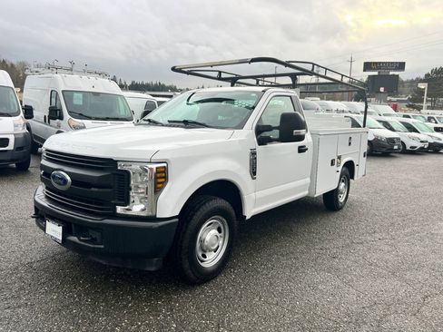 Used 2019 Ford F350 XL w/ Power Equipment Group image 1