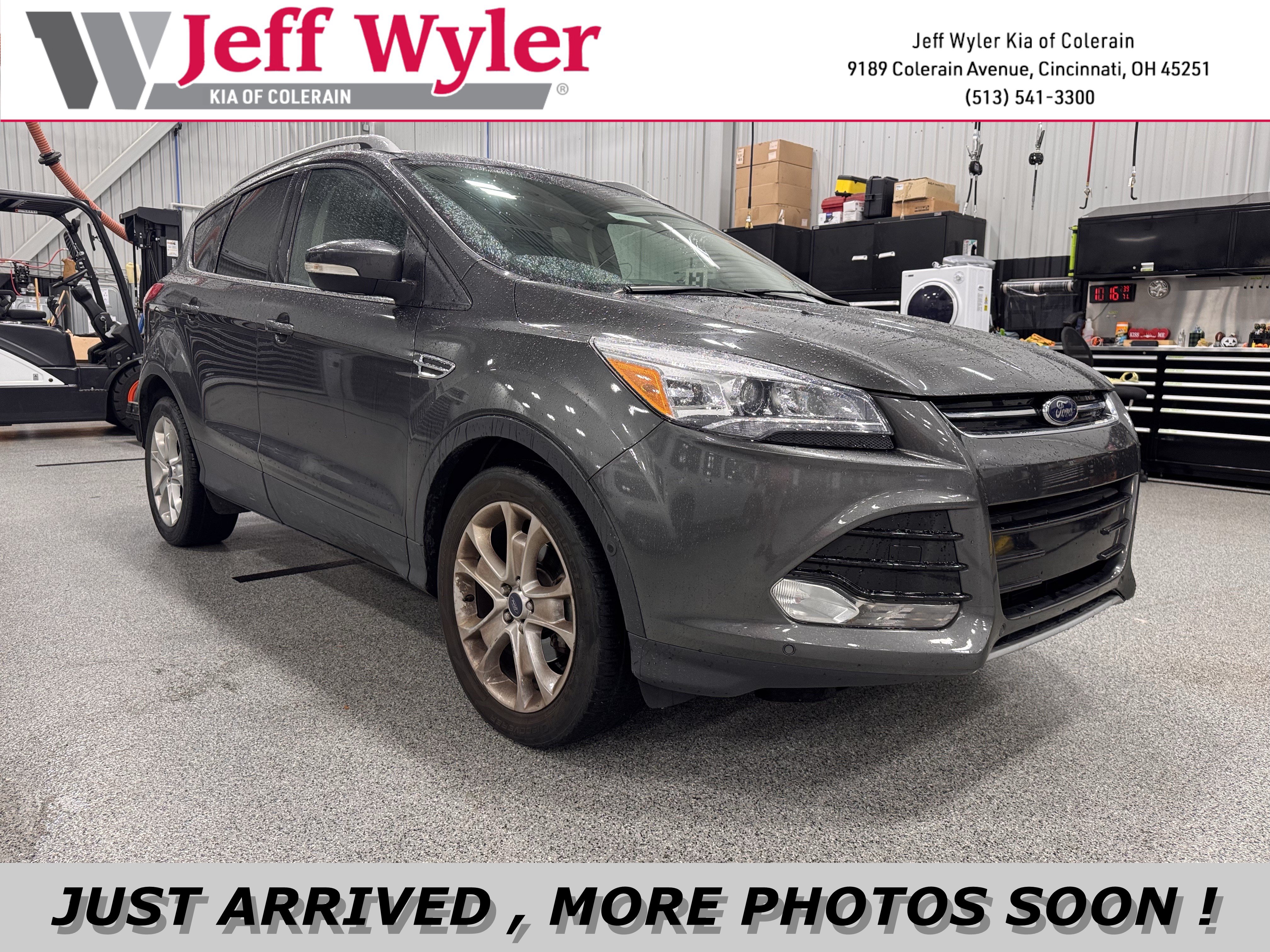 Used 2016 Ford Escape Titanium w/ Equipment Group 301A FWD image 1