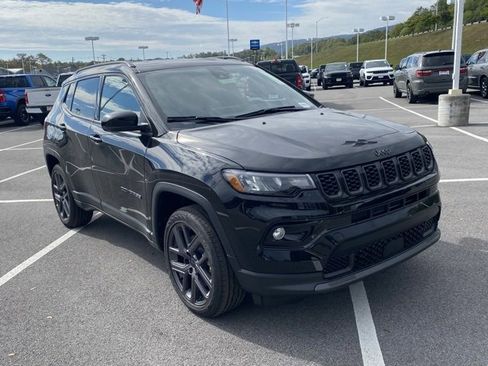 New 2026 Jeep Compass Limited image 2