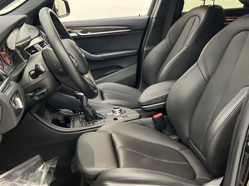 Used 2018 BMW X1 xDrive28i image 11