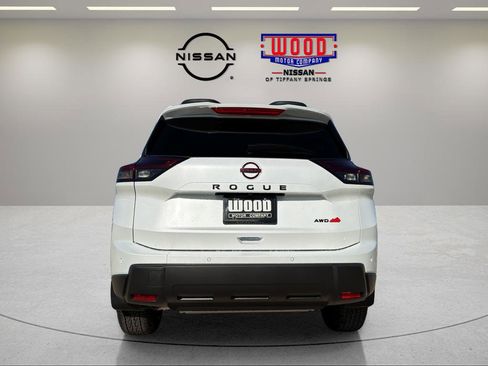 New 2026 Nissan Rogue SV AWD/4WD image 3