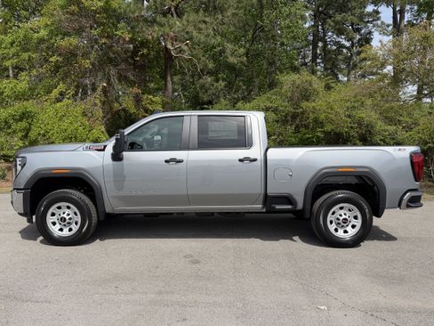 New 2026 GMC Sierra 2500 Pro w/ 1SA Pro Safety Plus Package AWD/4WD image 36