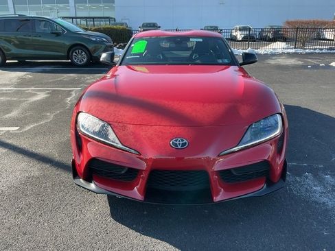 Used 2025 Toyota Supra 3.0 image 2
