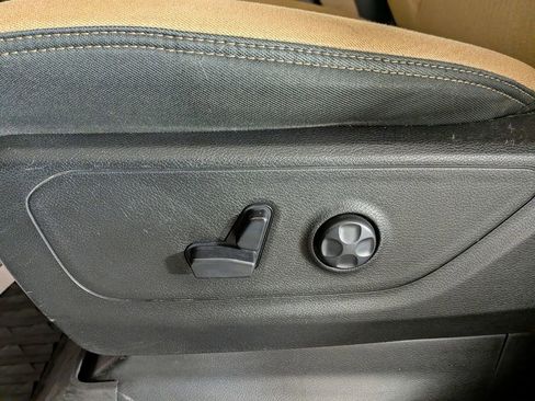 Used 2019 RAM 1500 Big Horn image 16