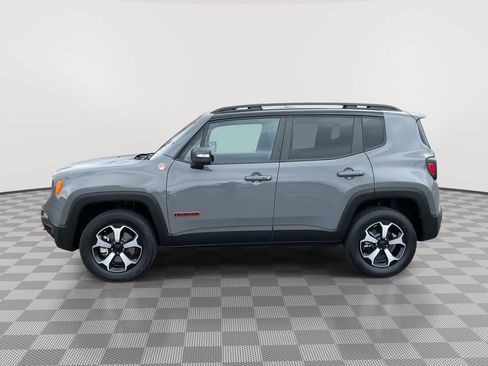 Used 2021 Jeep Renegade Trailhawk w/ Sun & Sound Group image 4