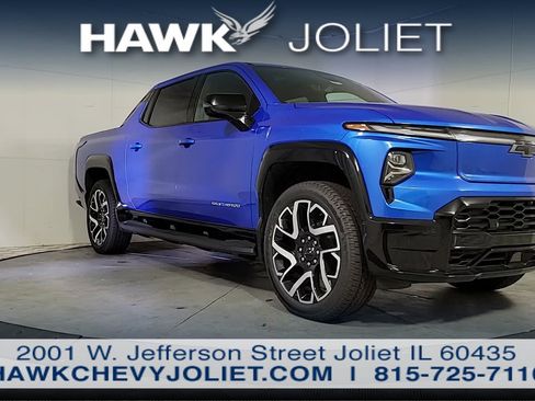 New 2025 Chevrolet Silverado EV RST AWD/4WD image 2