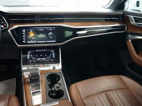 Used 2022 Audi A6 3.0T Premium image 11