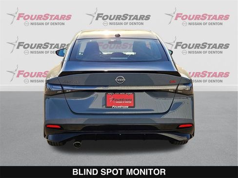 New 2026 Nissan Sentra SR image 5