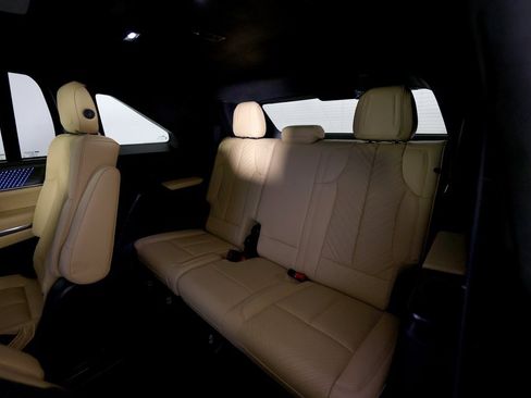 Used 2025 Cadillac Escalade IQ Sport 2 image 16