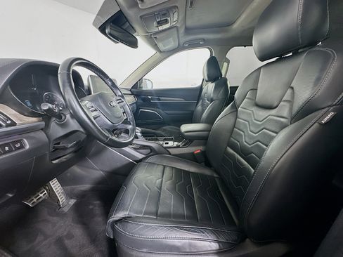 Used 2020 Kia Telluride SX w/ SX Prestige Package image 13