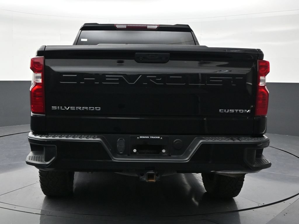 Used 2024 Chevrolet Silverado 1500 Custom Trail Boss AWD/4WD image 4