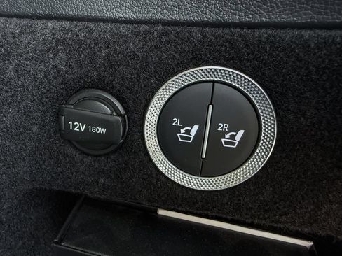 Used 2025 Genesis GV80 2.5T Standard AWD/4WD image 29