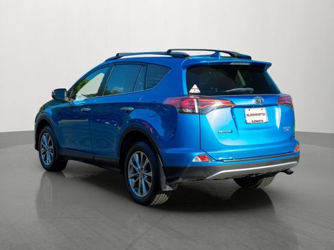 Used 2018 Toyota RAV4 Limited AWD/4WD image 5