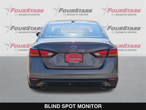 New 2025 Nissan Altima 2.5 SV image 5