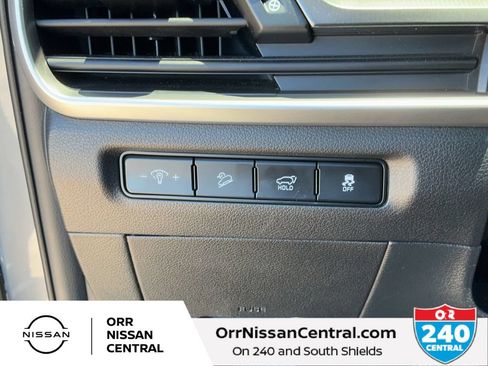 Used 2025 Kia Telluride S FWD image 19