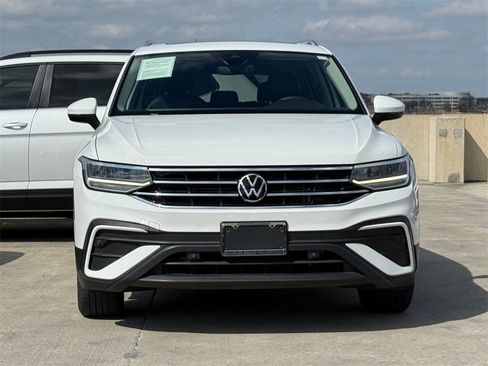 Used 2022 Volkswagen Tiguan SE image 7