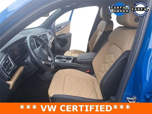 Used 2025 Volkswagen Atlas Cross Sport SE image 9
