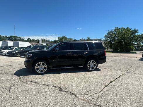 Used 2017 Chevrolet Tahoe Premier AWD/4WD image 3