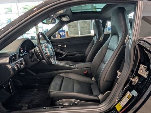 Used 2016 Porsche 911 Carrera Black Edition image 5