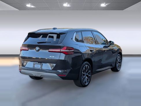 Used 2025 BMW X3 xDrive30i image 9