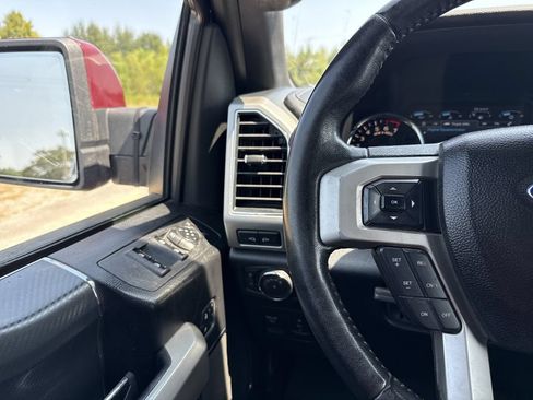 Used 2018 Ford F150 Lariat AWD/4WD image 16