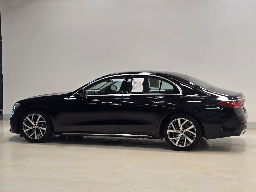 Used 2025 Mercedes-Benz E 350 Sedan image 4