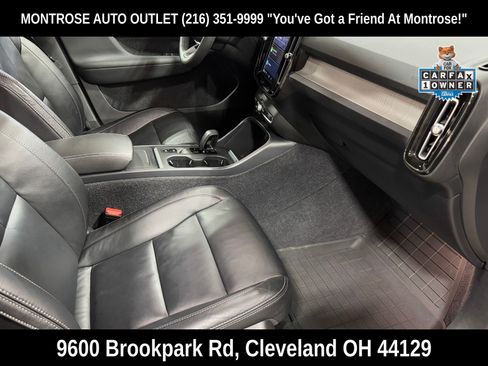 Used 2023 Volvo XC40 B5 Core image 47