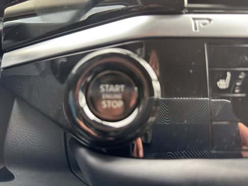 New 2026 Nissan Pathfinder SV image 28