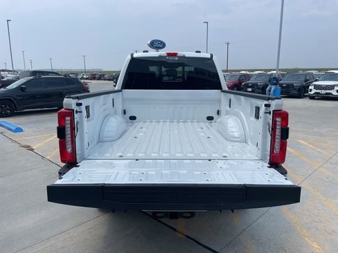 New 2025 Ford F250 Lariat w/ Lariat Ultimate Package image 7