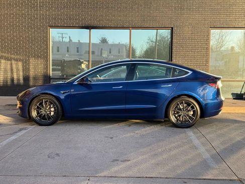 Used 2020 Tesla Model 3 Long Range image 19