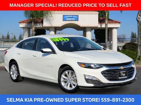 Used 2024 Chevrolet Malibu LT image 1