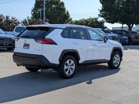 Used 2024 Toyota RAV4 LE FWD image 6