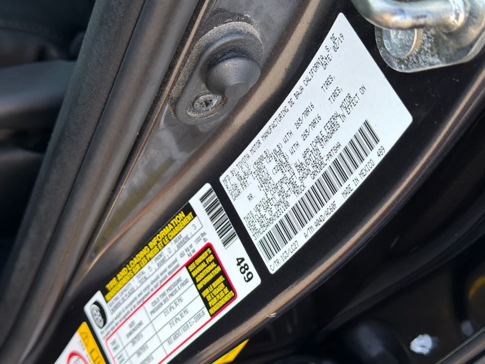 Used 2019 Toyota Tacoma TRD Off-Road AWD/4WD image 32