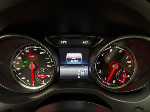Used 2019 Mercedes-Benz CLA 250 image 19