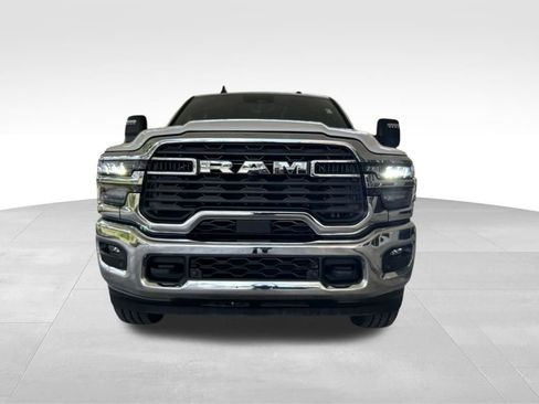 Used 2025 RAM 2500 Big Horn AWD/4WD image 12