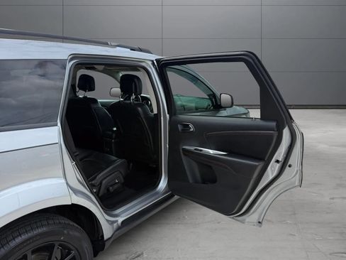 Used 2018 Dodge Journey GT w/ Nav & Sun Group AWD/4WD image 20