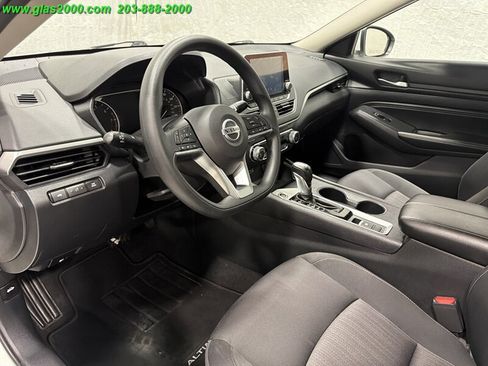 Used 2020 Nissan Altima 2.5 S AWD/4WD image 3